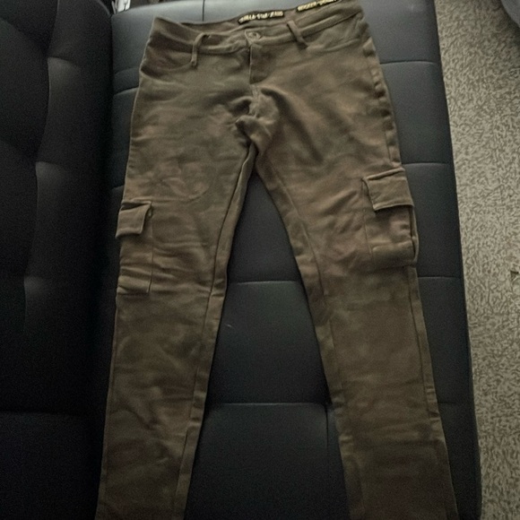 M/7 - Picture 1 of 4